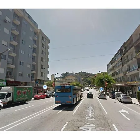 Flat Moderno E Em Apartamento *